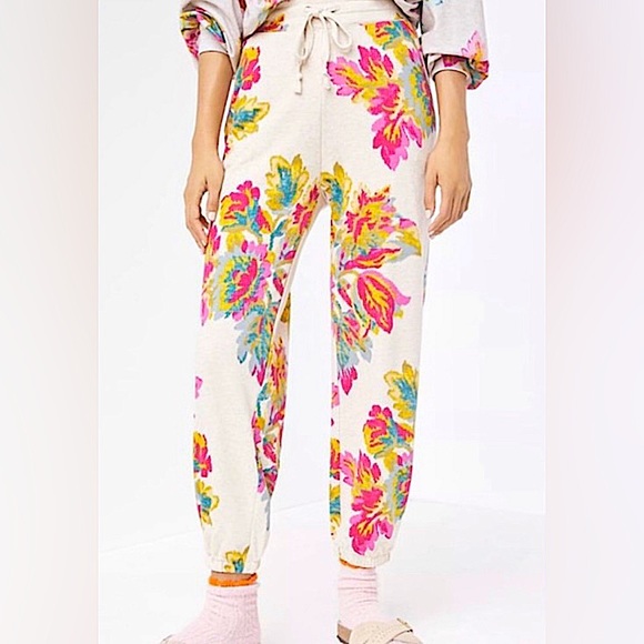 Anthropologie Camilla Sartuday Sunday Edita Ruched sweatshirt and pant - size XS - Picture 15 of 16